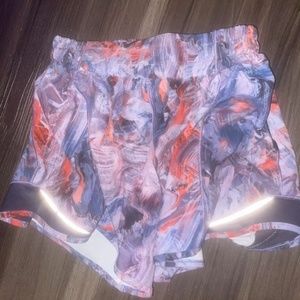 Lulu lemon Hotty hot shorts